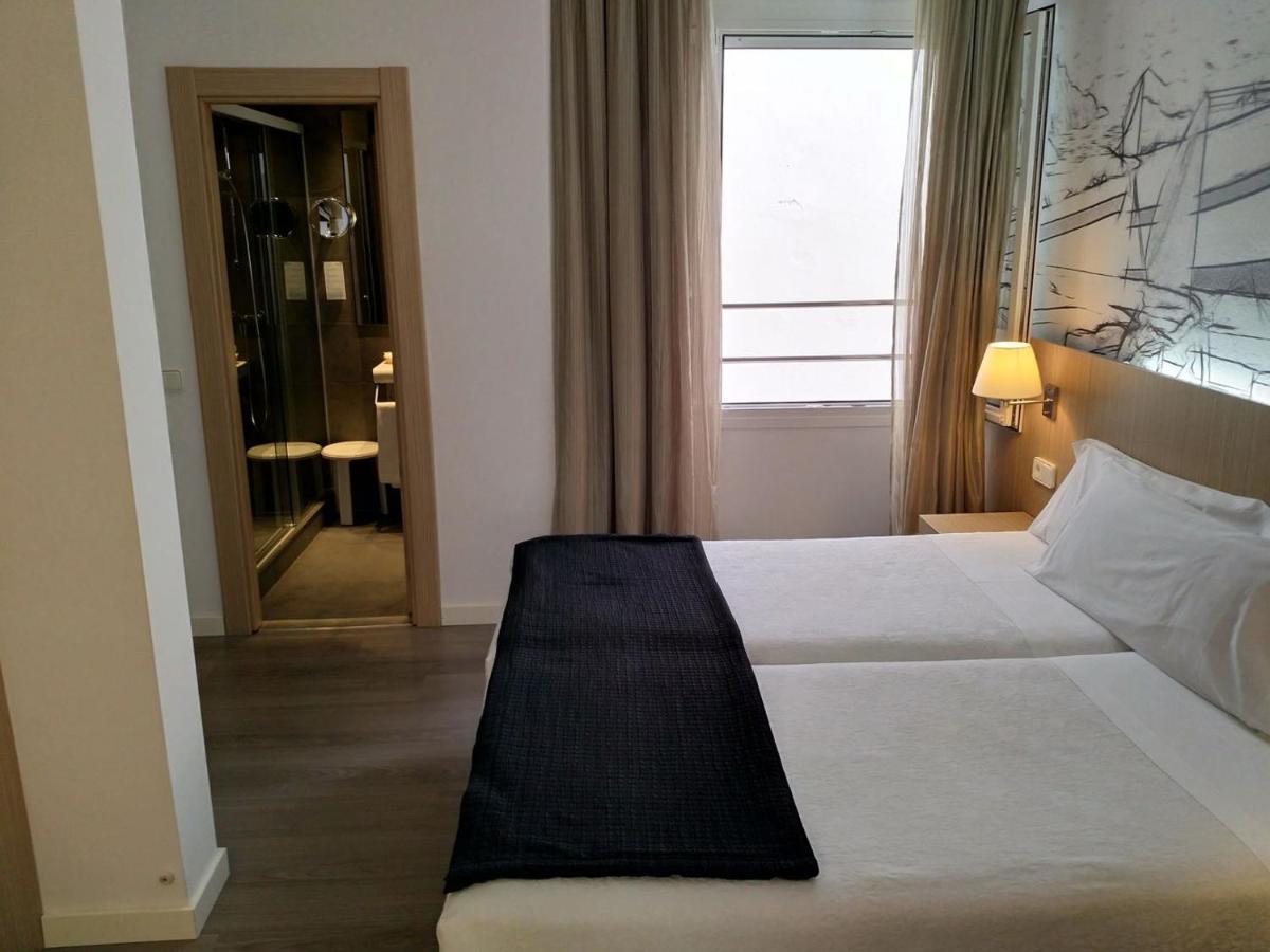Hotel Mediterrani Калелья-де-Палафружель Екстер'єр фото